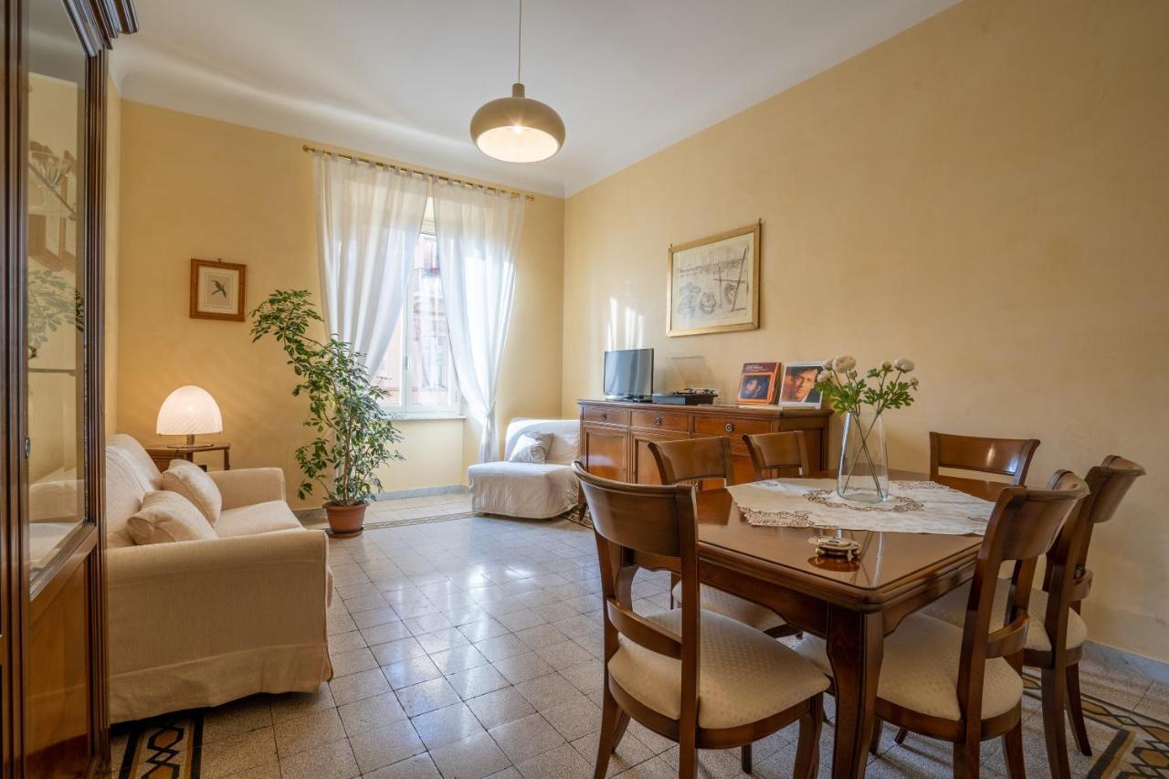 Ampio Con Vinili In Centro Storico Apartamento *